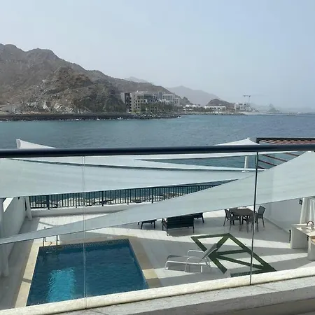 The Pearl Villa - Swimming Pool With Sea And Mountain View - Al Dana Island Fujaira Exterior photo